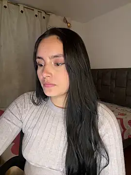 Онлайн чат XXX salome_polaniiee