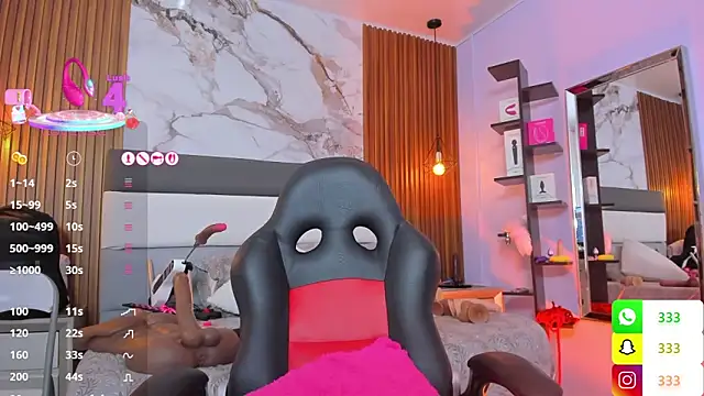 Sembang XXX Secara Langsung LIA_ROUX1