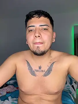 LorenzoandJostin webcam show