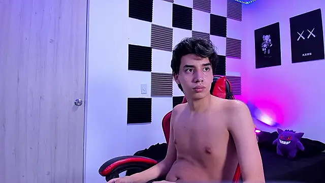 jeycobb Adlı Modelin Canlı XXX Sohbeti