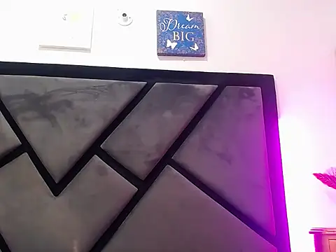 Chatroom XXX en direct de SweetLuna07