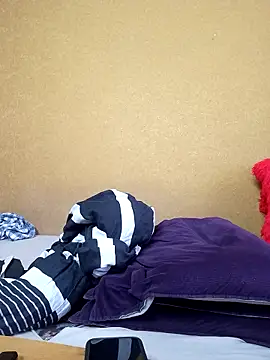 LiluHot 即時 XXX 聊天