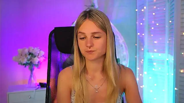 DeboraLarson's Live XXX Chat