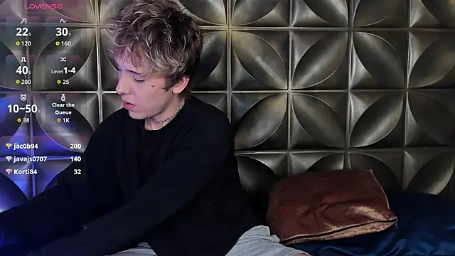 Chat XXX ao vivo de DannyParker_