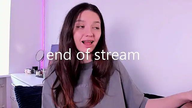 miabellee_'s Live XXX Chat