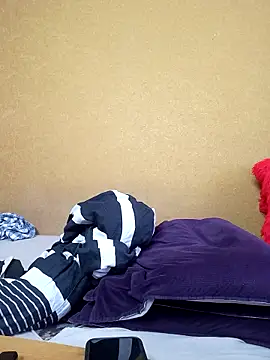 Show modela LiluHot na web-kameri