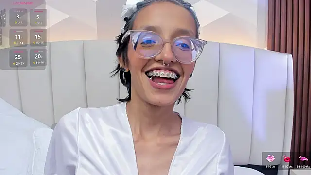 Marge_lasander's Live XXX Chat