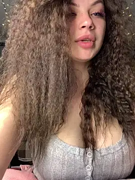 Show modela Sweeeeet_Candy na web-kameri