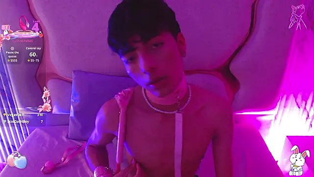 osamu_tay Show in webcam