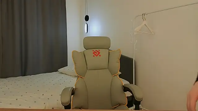 yourrdanceteacher 现场XXX聊天