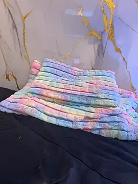 Kariina__69 Adlı Modelin Canlı XXX Sohbeti