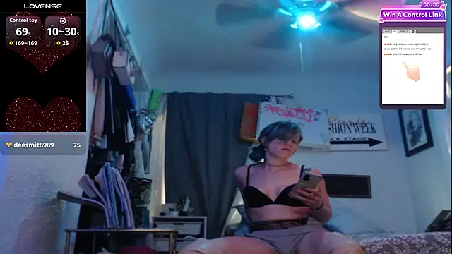 flower_cunt Chat XXX in diretta