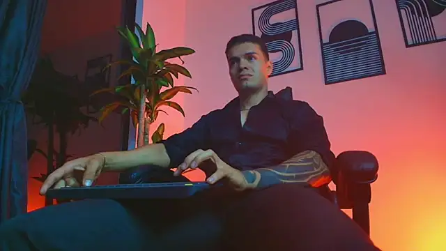 Chat XXX Live ALPHA_DOMINUS_