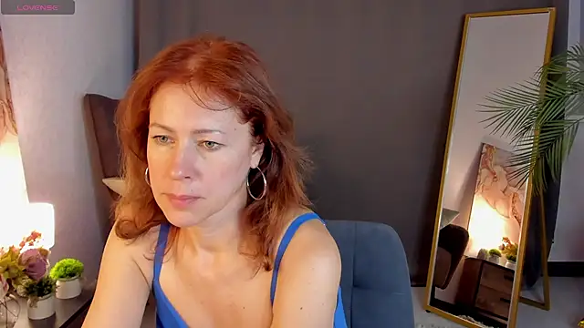 LeticiaRomano live XXX chat