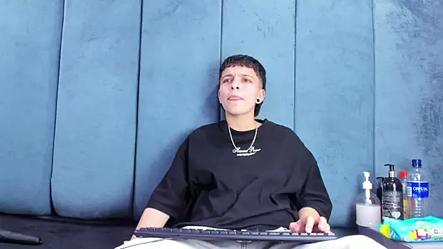 Megan_Thompson_ 现场XXX聊天