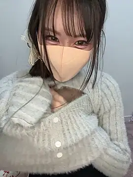 momo_mm Pertunjukan Webcam