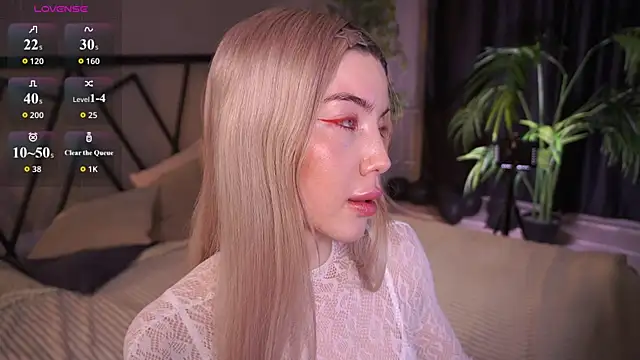 Chat XXX en directo de LindaThacker