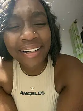 EscorpiLeoncita Chat XXX in diretta