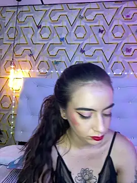 MelanyyJhonson15n Live XXX chat