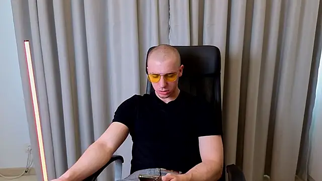 Czat XXX na żywo – KellenWest