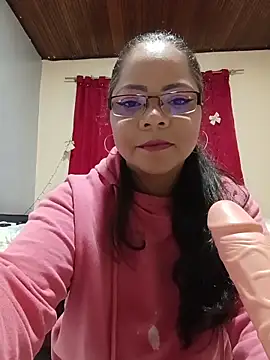 แชท XXX สดของ ROUSSE_SINCLAIR