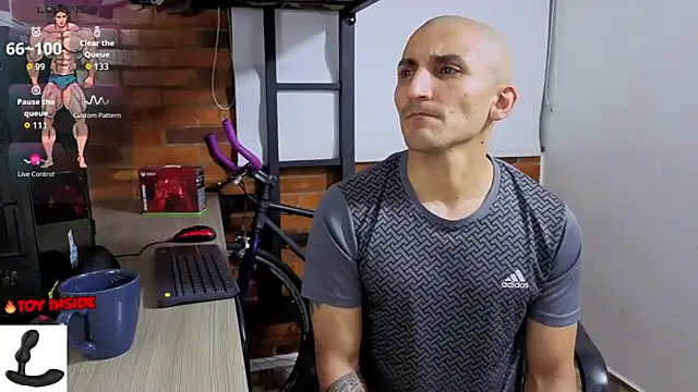 Marck_Muscle Chat XXX in diretta