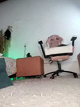 lovely_kitt 现场XXX聊天