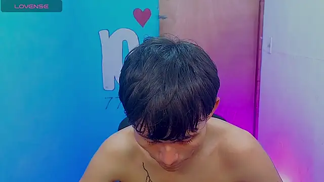 tanjiro_cute Chat XXX in diretta