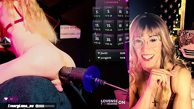 Chat XXX en directo de EmeryLune_xo