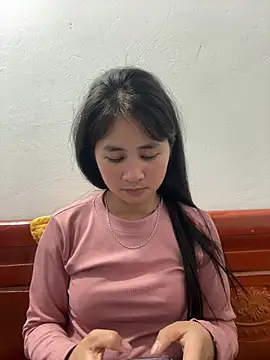 دردشة LittleSun_ الجنسية المباشرة