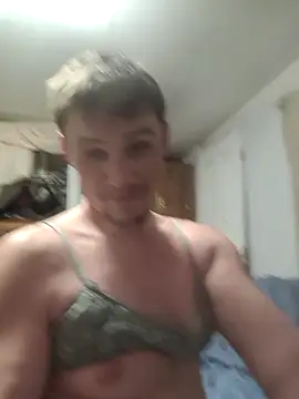 MaddyC6992's Webcam Show