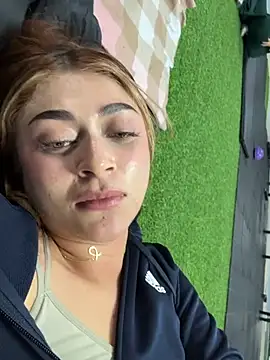 Chatroom XXX en direct de babesamanta