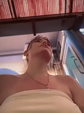 Chat +18 de NikaMur ao vivo