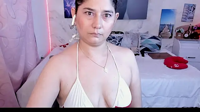 Chatroom XXX en direct de alinabozz1