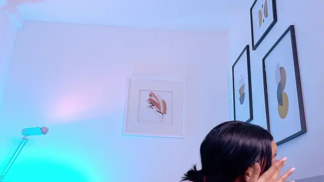 cutepetitee's Live XXX Chat