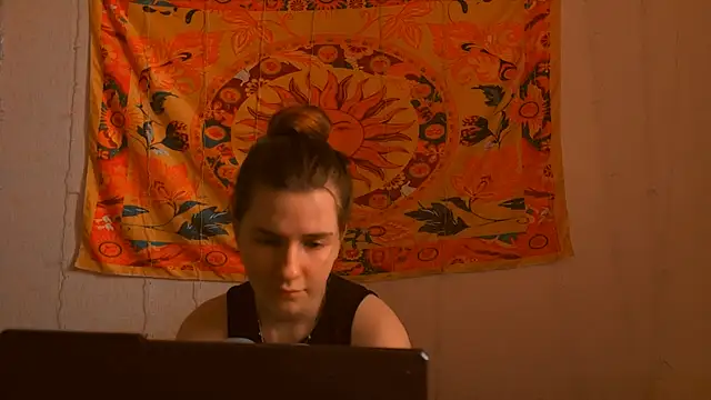 Chat XXX en directo de AliceCUNTach