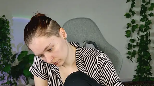 Chatroom XXX en direct de LadyLolipop_