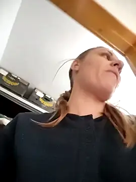 Онлайн чат XXX SandyCassie