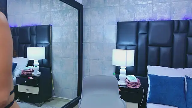 EimySanchez 라이브 XXX 채팅