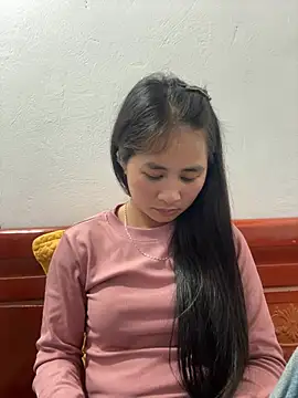 Chat XXX en directo de LittleSun_