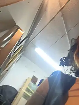 Chatroom XXX en direct de baby_akuma