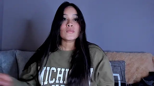 Chatroom XXX en direct de ValeriaNix_