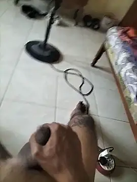 wildguy27 Adlı Modelin Web Kamerası Şovu