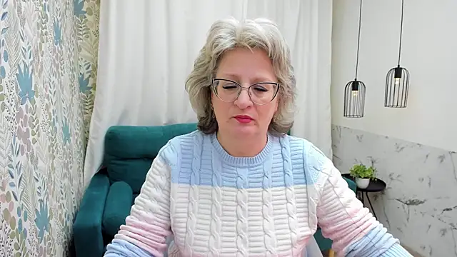 Chatroom XXX en direct de EvelynJoyful