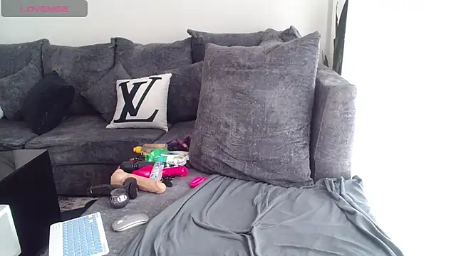 yummy_sweet_caramel: онлайн-секс-чат