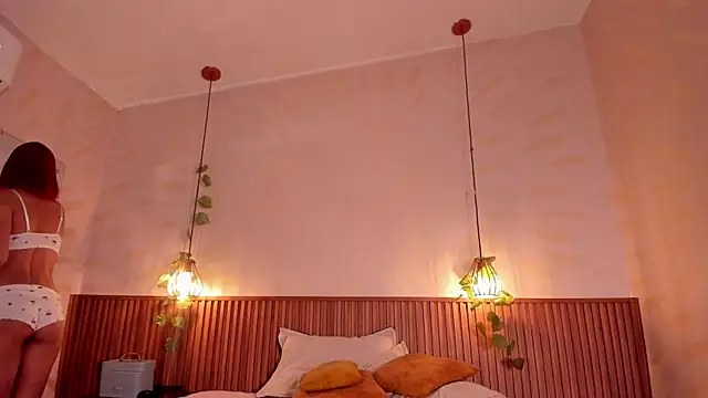 daphne_courtis' Live XXX Chat