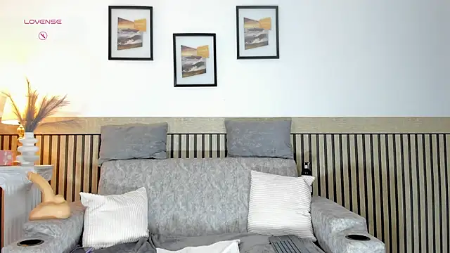 hanna_mils Chat XXX live