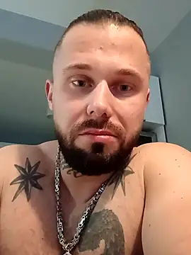 Barber33zk's Live XXX Chat