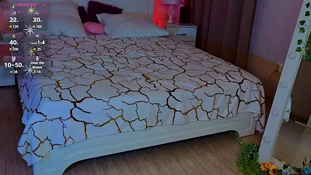 Chat +18 de Adetta ao vivo