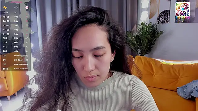 FlirtyAura – Naživo XXX chat